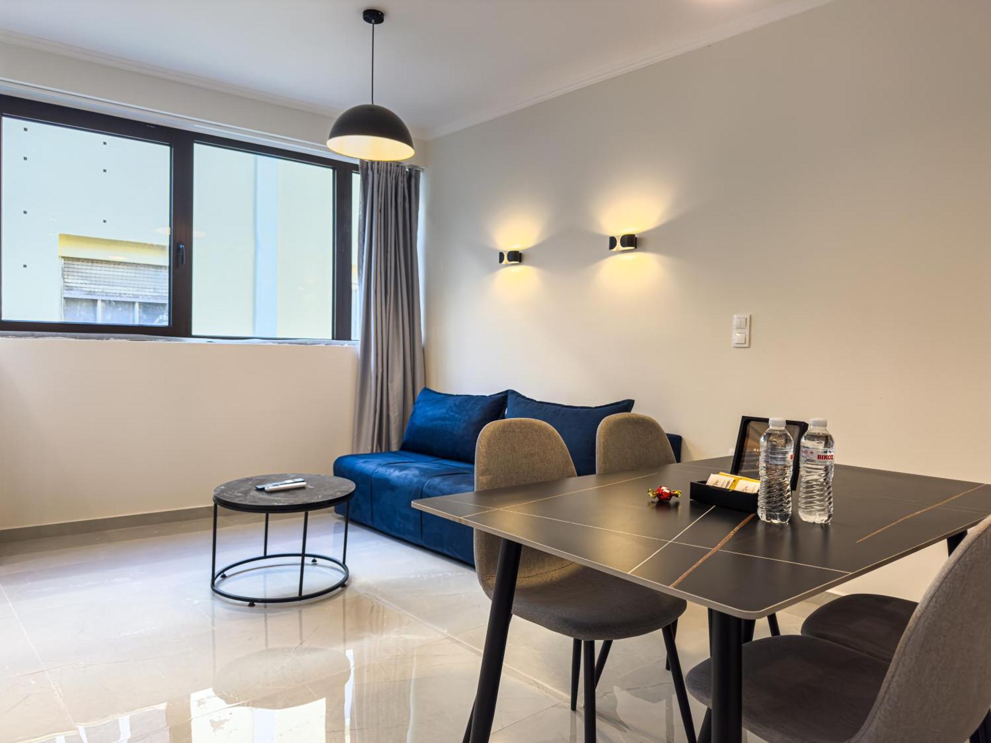 Brantouna Urban Vibes By Proliving Hospitality Appartement *