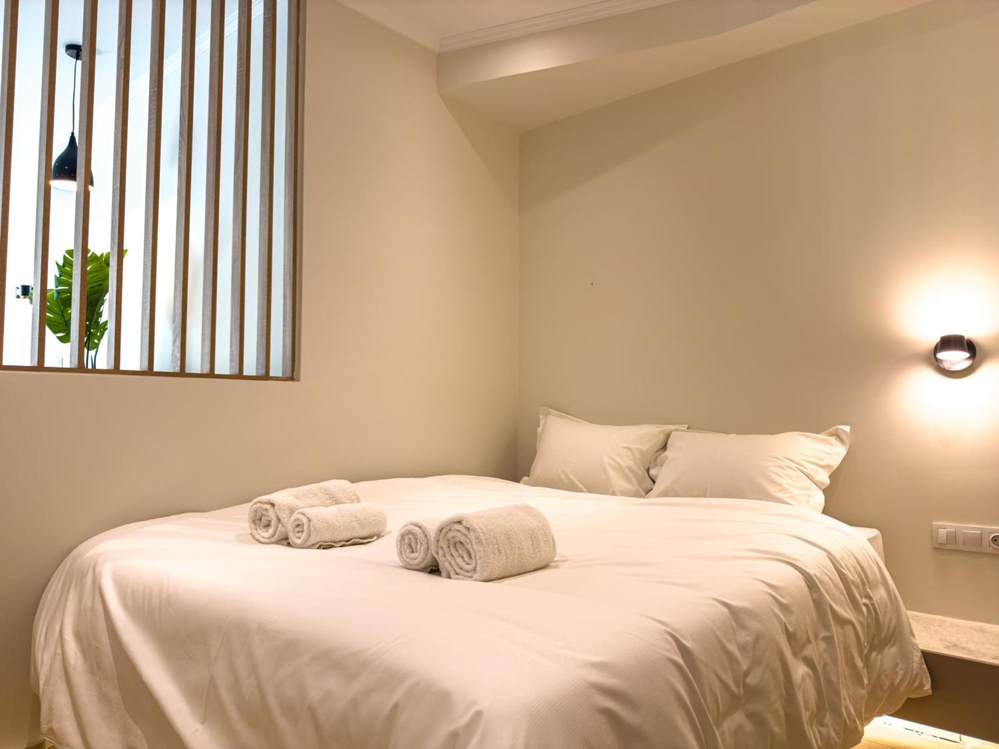 Brantouna Urban Vibes By Proliving Hospitality Appartement